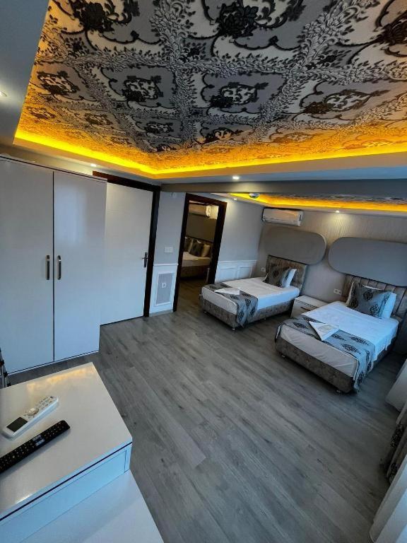 Enes & Suites Inn Истанбул Екстериор снимка